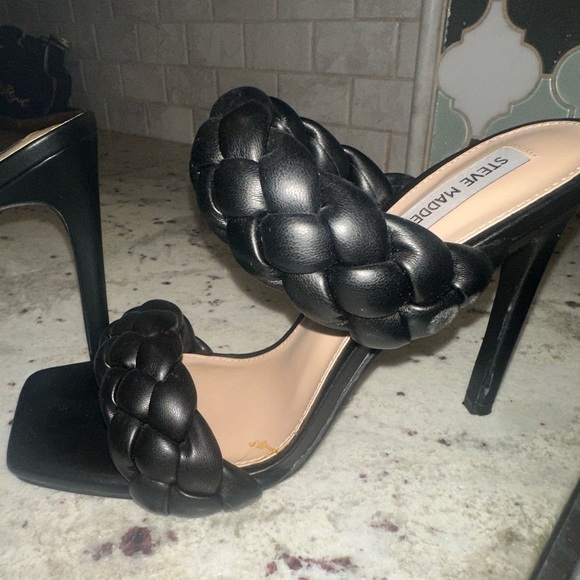 Steve Madden Kenley Heel - Picture 2 of 5